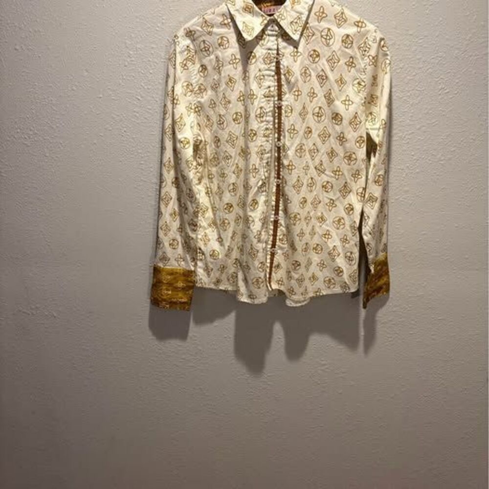 Tizzie by Dizzy Lizzie Gold Button Up Top Size L